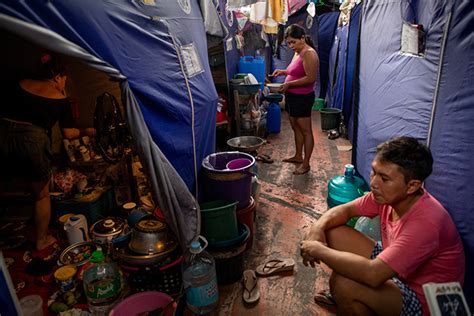 In Philippine Slums Heat Hunger Take A Toll Under Lockdown