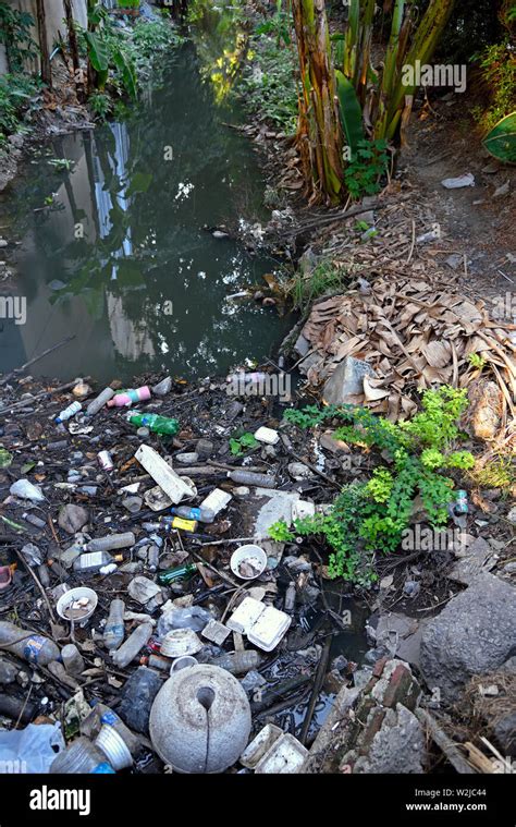 Bangkok Thailand January 13 2019 Garbage In A Canal On Sukhumvit