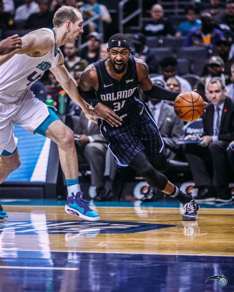 Photos of the Night: Magic vs. Hornets | Turner sport, Nba season, Hornet