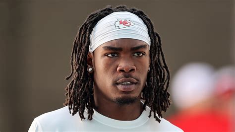 Rashee Rice Wide Receiver Do Kansas City Chiefs Fala Após Acidente De