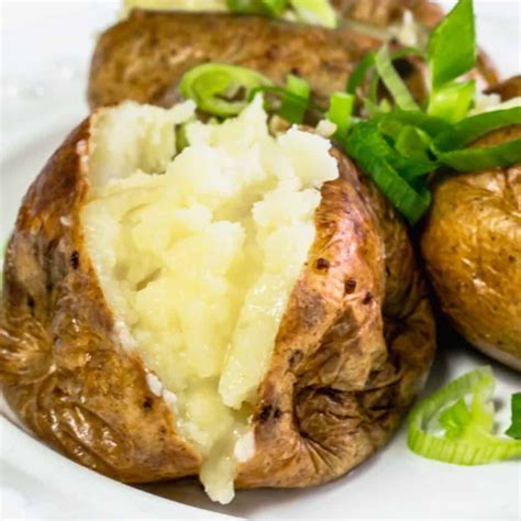 How To Cook Jacket Potatoes In Air Fryer Uk