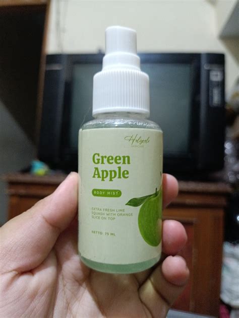 Holigrels Body Mist Green Apple On Carousell