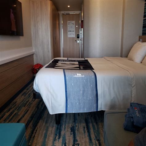 Stateroom 12354 Carnival Mardi Gras