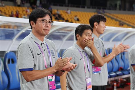 아시안게임 정우영 해트트릭 한국 쿠웨이트 9 0 대파e조 1위다득점까지 잡았다