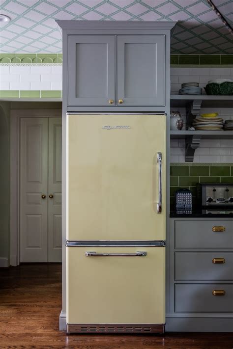 RETROPOLITAN BIG CHILL FRIDGE