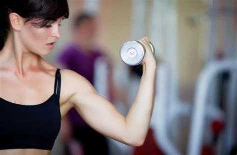 The Healthy Benefits Of Lifting Weights