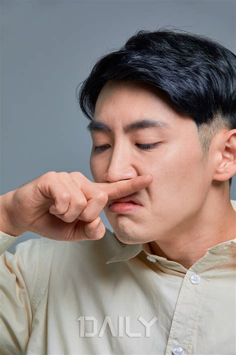 데일리 한 쪽 코만 계속 막힌다면 당장 병원 가 봐야 하는 이유 건강 코막힘코막힘원인코막힘이유코막힘치료코막힘뚫는법코