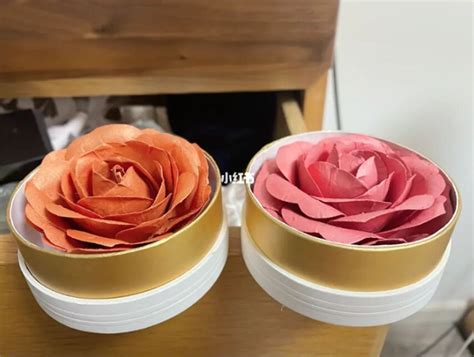 This Black Tea Rose” Blusher Is Shaped Like A Gorgeous Rose Heres