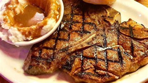 T Bone And Porterhouse Steaks From 13 Popular Chain Steakhouses Ranked