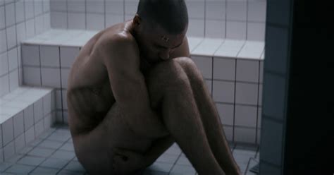 Auscaps Jannik Sch Mann Nude In Tage Wach