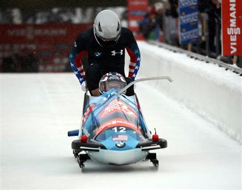 Bobsleigh: History, Types, Objective, & Equipment - Sportsmatik