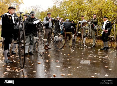 Racing Penny Farthing Hi Res Stock Photography And Images Alamy