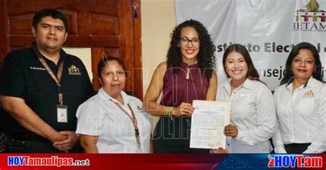 Hoy Tamaulipas Cynthia Jaime La Comaye Recibe Constancia De