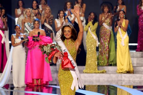 Miss Utah Noelia Voigt Wins Miss Usa Photo Photos