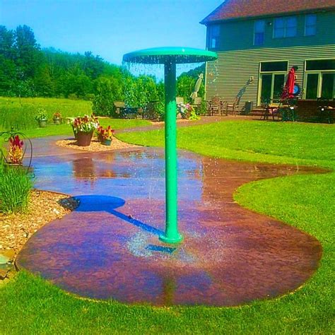 How To Make Your Own Splash Pad Diy Outdor