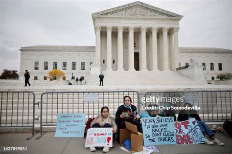 Affirmative Action Photos And Premium High Res Pictures Getty Images