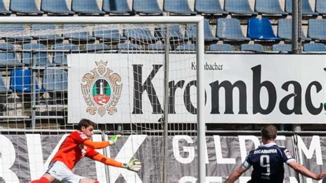 Klos trifft für Bielefeld beim 4 2 gegen Fürth dreimal