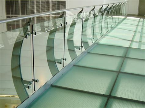 Glass balcony and balustrade designs to inspire you | glassonweb.com