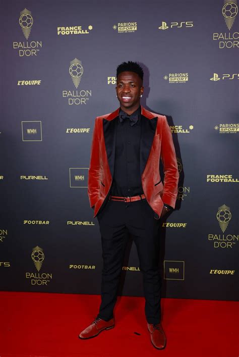 En Images Le Tapis Rouge Du Ballon D Or Foot