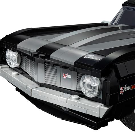 Lego's New Camaro Z28 Set Is Stunningly Lifelike