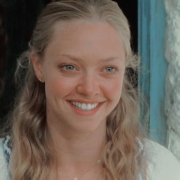 Amanda Seyfried Hair Fairytale Cottage Mia 3 Mama Mia Girl Icons