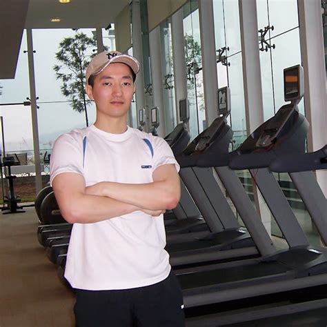 Simon Hon Personal Fitness Trainer In Hong Kong