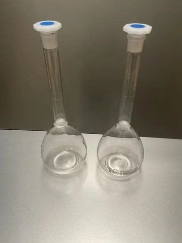 Royal Lab Borosilicate Glass Volumetric Flask For Chemical Laboratory