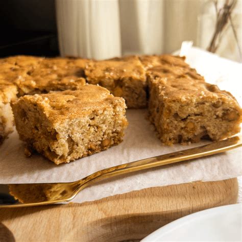 Nutty Butterscotch Blondies Recipe Baking Simple Bakeomaniac