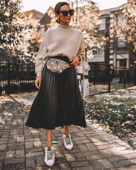 Inspirasi Ootd Rok Plisket Hitam Hijab Dan Non Hijab Blog Belanja