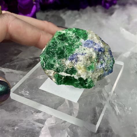 Natural Tsavorite Garnet Tanzanite Of