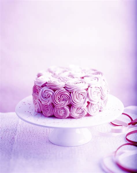 Rose Cake Pour Personnes Recettes Elle Table