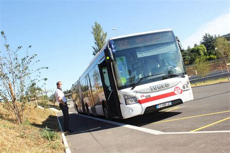 Ouest Lyonnais Transports À bord du nouveau bus express qui relie