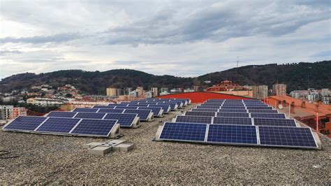 Instalaci N Fotovoltaica De Kw Para Autoconsumo En El Centro