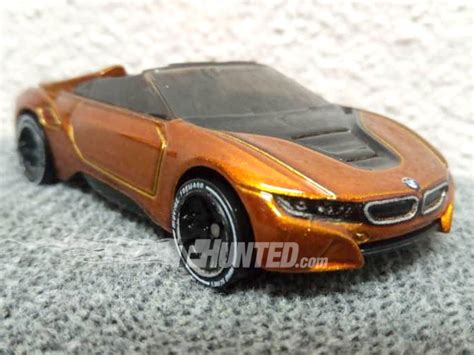 T Hunted Boa novidades para a série Hot Wheels id