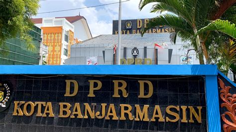 Gedung Baru Dprd Banjarmasin Siap Diresmikan