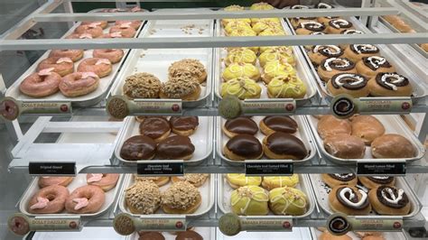 An Honest Review Of Krispy Kreme S Dolly Parton Southern Sweets Doughnut Collection