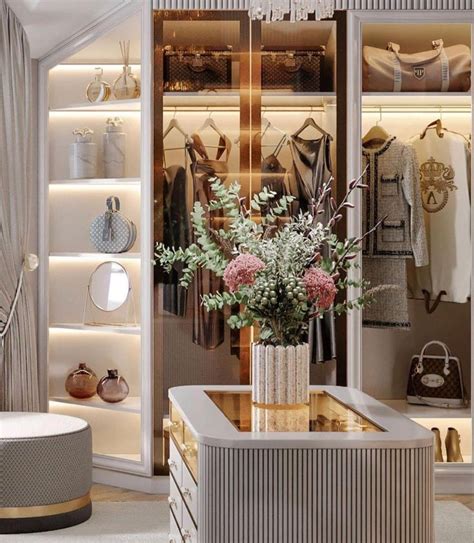 Pin Di Keith Andraje Su Dream Closet Villa