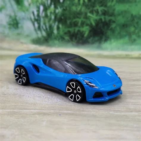 Hot Wheels Lotus Emira Modellino Auto Pressofusa Ottime Condizioni Eur Picclick It