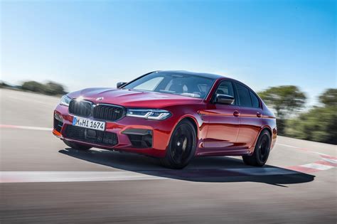 Bmw M5 технические характеристики поколения фото Комплектации и