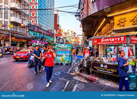 Crowded Yaowarat Road During Chinatown S Night Market With Outdoor Food