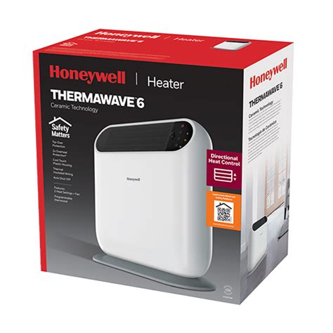 ThermaWave 6 Ceramic Space Heater HCE870 Honeywell Plugged In