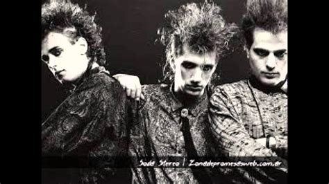 Soda Stereo Tratame Suavemente Karaoke Youtube