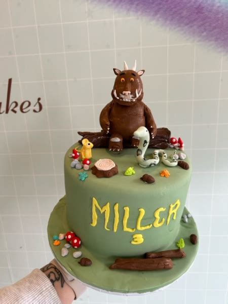 Gruffalo Cake Runaway Cupcakes