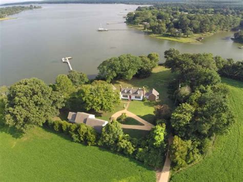 Historic Waterfront Home In Gloucester Va Debuts On Market Rodgers