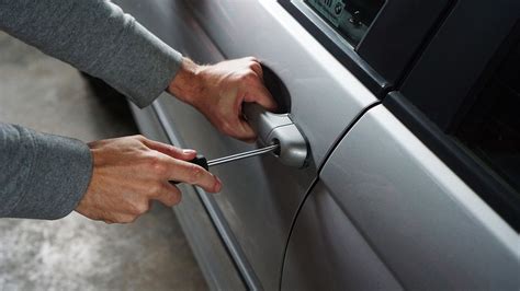 Aplicativo permite avisar a polícia sobre um carro roubado antes de