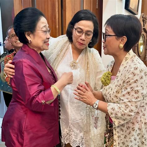 Sri Mulyani Dan Retno Marsudi Akrab Dengan Megawati Elite PDIP Foto