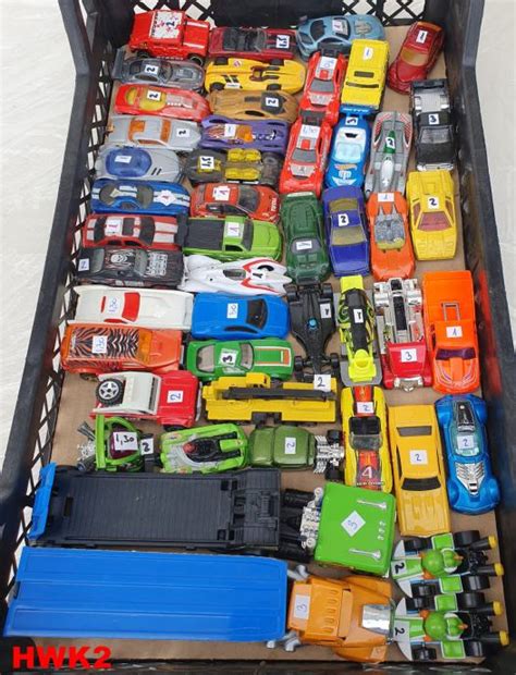 PRODAJA AUTIĆA HOT WHEELS MATCHBOX SIKU CORGI BBURAGO MAJORETTE