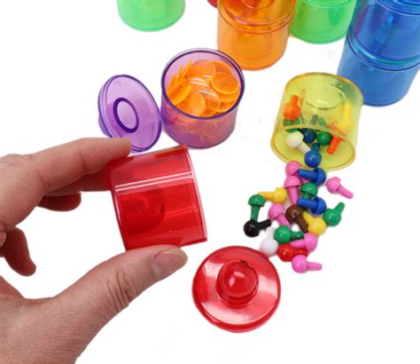 Coffret de 18 mini boites empilables rondes de Ø 5 5 cm en plastique