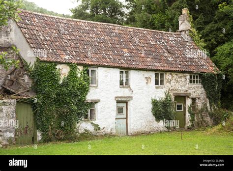 Old Traditional Unmodernised Welsh Cottagefarmhouse Great Britain Uk