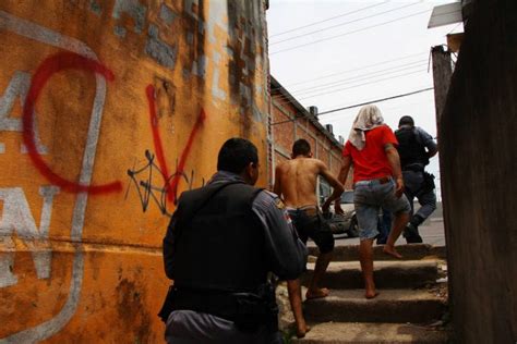 Operação Mercador de Ilusões prende traficantes do Comando Vermelho